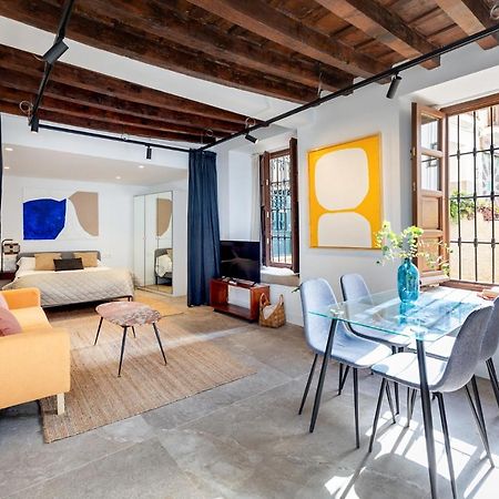 Apartamentos Realejo - Diseno, Confort Y Encanto En El Centro Historico De Granada Luaran gambar