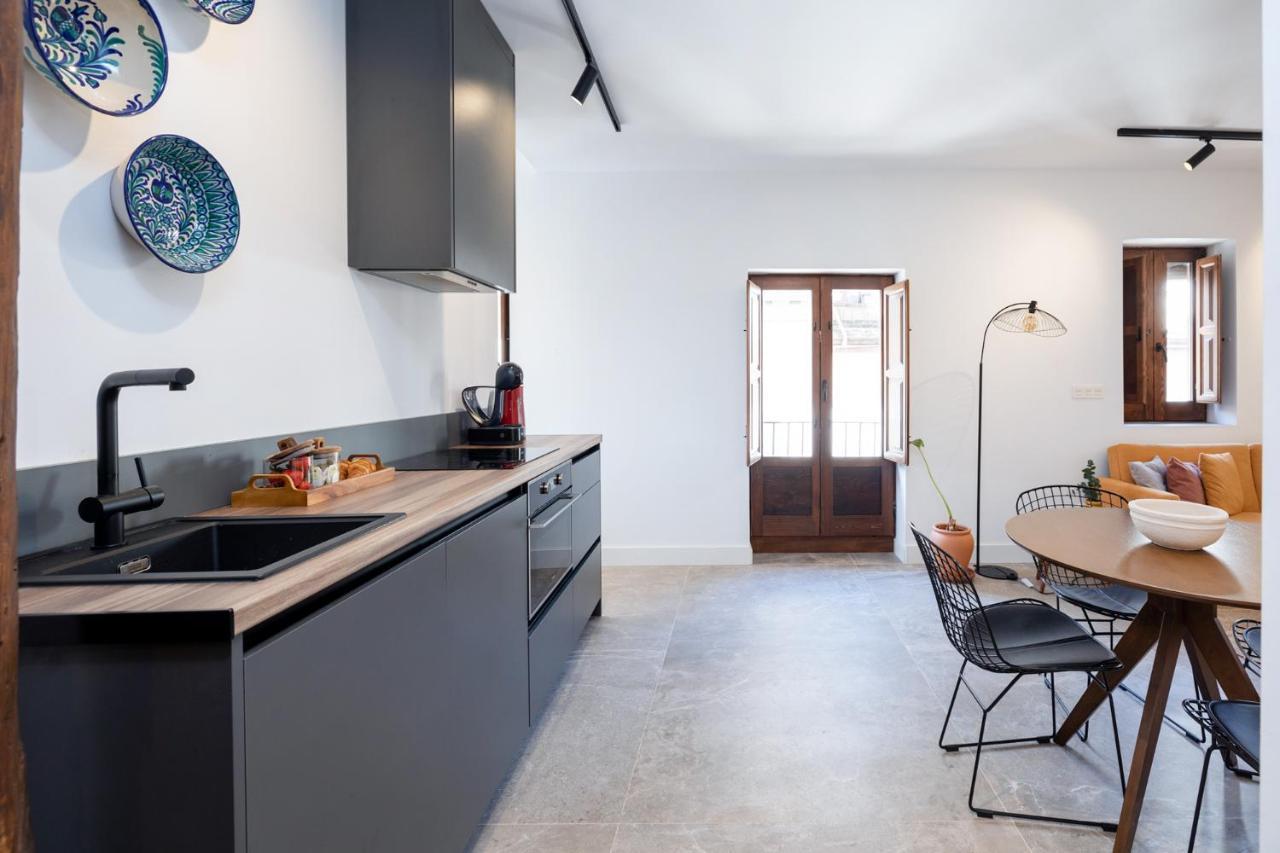 Apartamentos Realejo - Diseno, Confort Y Encanto En El Centro Historico De Granada Luaran gambar