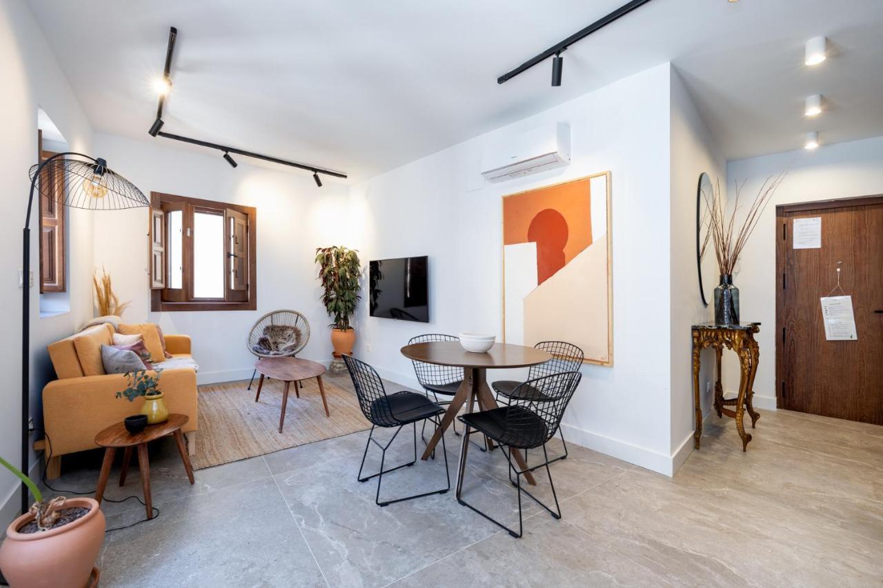 Apartamentos Realejo - Diseno, Confort Y Encanto En El Centro Historico De Granada Luaran gambar