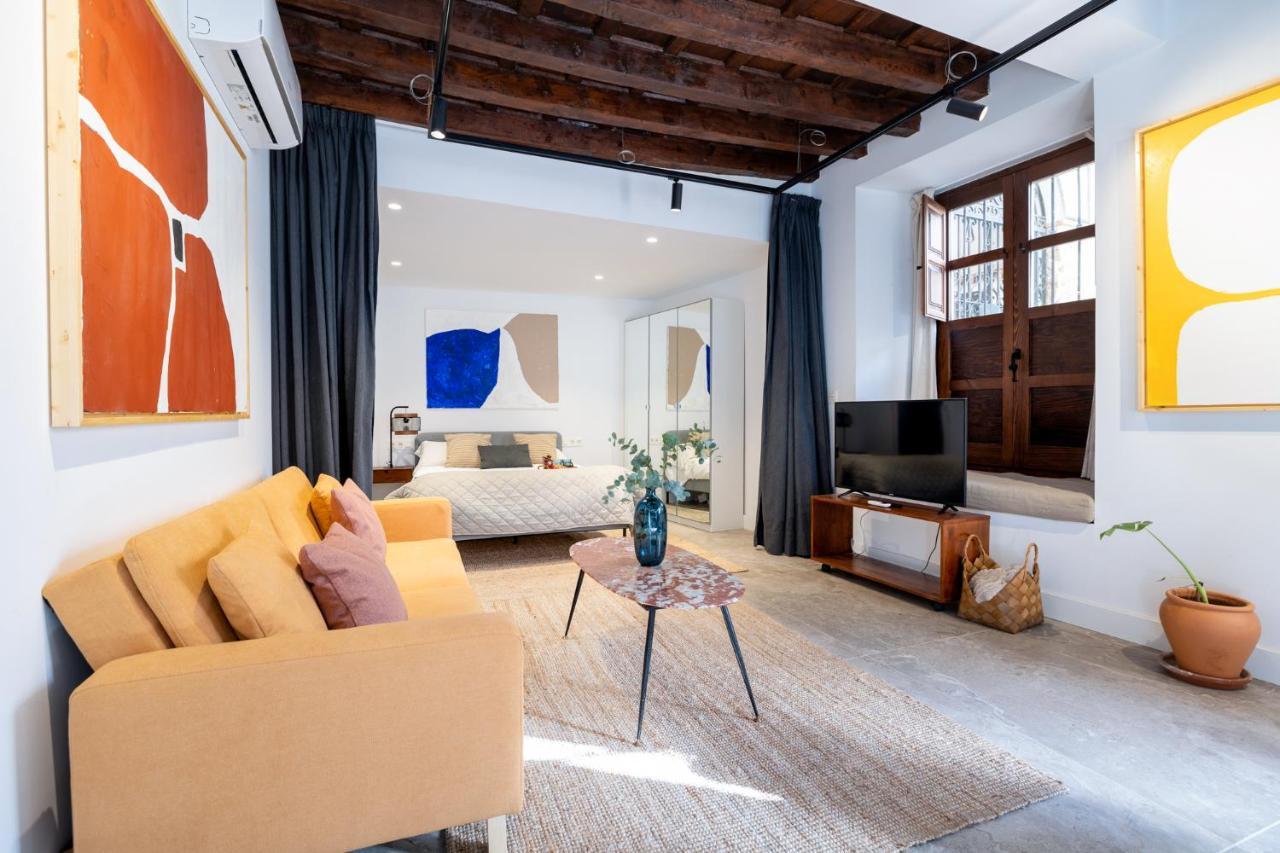 Apartamentos Realejo - Diseno, Confort Y Encanto En El Centro Historico De Granada Luaran gambar